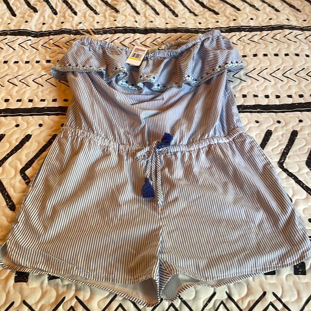 Brand new- Never worn Vineyard Vines Romper